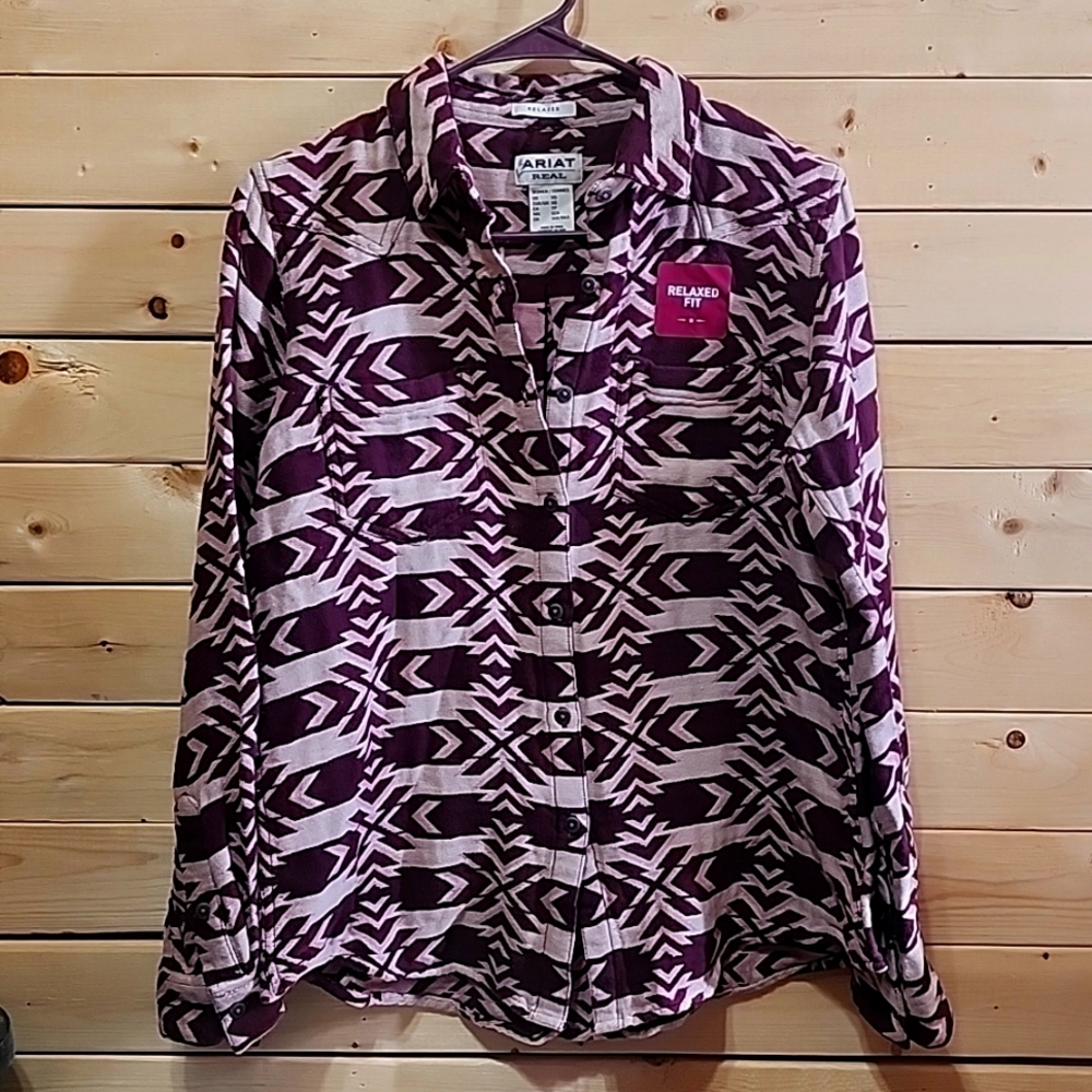 Ariat Geometric Long Sleeve Shirt Size XS NWOT Relaxed